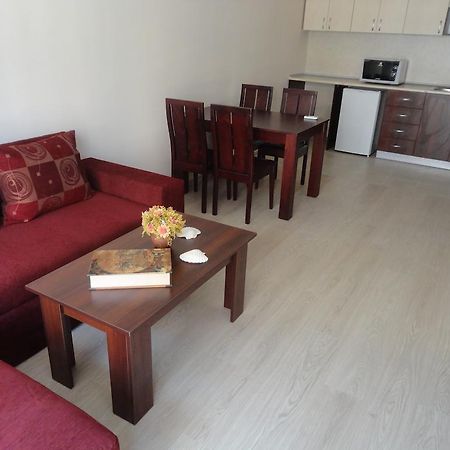 Holiday Apartments In Pomorie Rom bilde